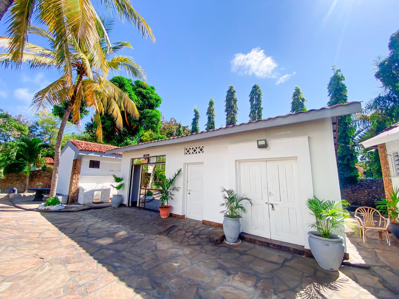 Sea Shell Studio Villa